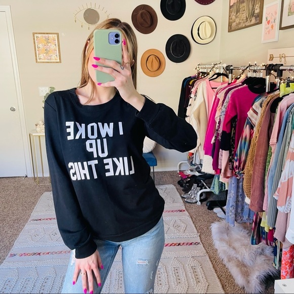Beyoncé Lyrics Sweatshirt - Picture 3 of 4